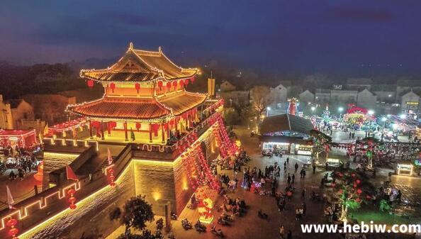 旅居小区的“融”字诀(图1)